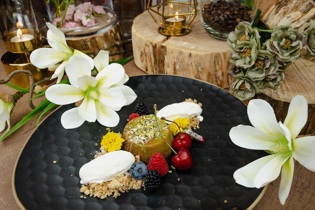 Hotel Canova Sport & Relax Granigo Екстериор снимка